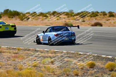 media/Oct-18-2025-Extreme Speed (Sat) [[d6d7e1fef1]]/Red-Green/